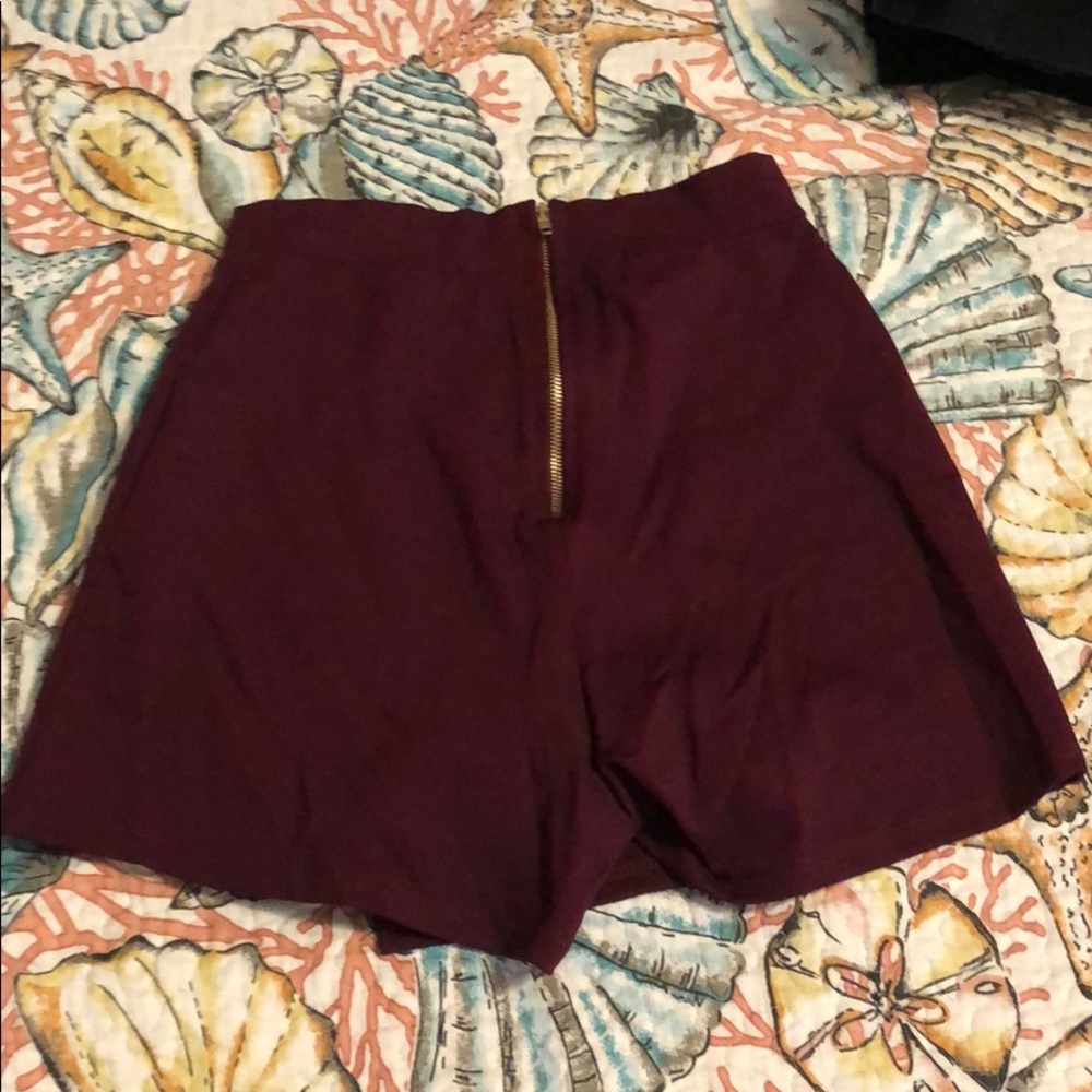 Maroon skort - Picture 2 of 2